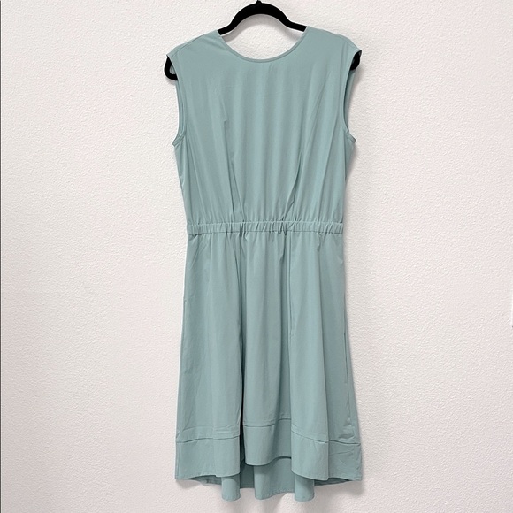 Royal Robbins Spotless Traveler Tank dress - Picture 2 of 8
